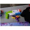 Image 3 : OPTION 145 SNOWBOARD, 2 SUPER SOAKERS AND ABBOTSFORD HAWKS ADULT SMALL HOCKEY JERSEY