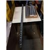 Image 1 : HEAVY DUTY METAL WALL SHELF BRACKETS