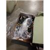 Image 2 : FABRIC HANGING ORGANIZER, 2 TRAY OF TOOLS AND HARDWARE