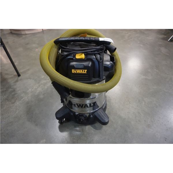 DEWALT STAINLESS SHOP VAC TESTED WORKING