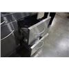Image 9 : CENTRO STAINLESS PROPANE BBQ