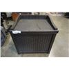 Image 1 : SUNCAST LIDDED STORAGE BENCH