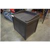 Image 3 : SUNCAST LIDDED STORAGE BENCH