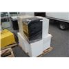 Image 1 : PALLET OF FILING CABINETS