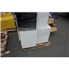 Image 2 : PALLET OF FILING CABINETS