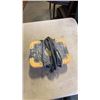 Image 2 : TOOLBAG WITH CONTENTS, TOOLS, PORTABLE WORK LIGHT