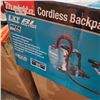 Image 3 : Makita DVC261ZX11 18Vx2 LXT Brushless Backpack Vacuum Cleaner WITH 2 18 VOLT BATTERIES TESTED WORKIN