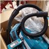 Image 8 : Makita DVC261ZX11 18Vx2 LXT Brushless Backpack Vacuum Cleaner WITH 2 18 VOLT BATTERIES TESTED WORKIN