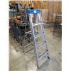 Image 1 : 5 FOOT REYNOLDS A FRAME LADDER- ALUMINUM