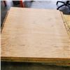 Image 2 : 9 PIECES PLYWOOD AND OSB WOOD SHEETS - 4 x 4 FOOT AND 4 FOOT x 64 INCHES