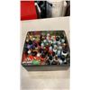 Image 2 : TIN OF NAIL POLISH