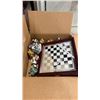 Image 2 : WEATHER ALARM CLOCK, 2 NHL PS4 GAMES, CHRISTMAS HOUSES, GLASS CHESS SET, COLLECTABLE SOFT DRINKS
