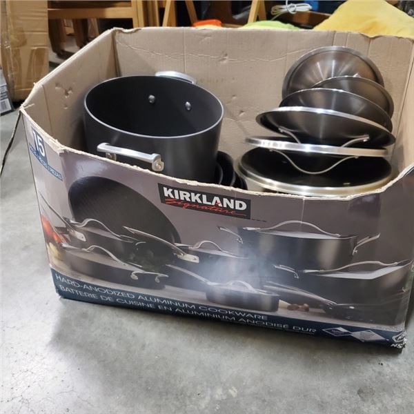 KIRKLAND 15 PC COOKWARE SET IN BOX