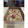 Image 1 : PAINTED SHELL AND TRAY OF SHELLS