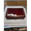 Image 1 : JEWELRY BOX WITH CONTENTS