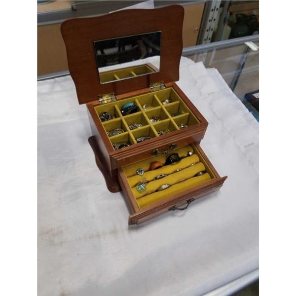 JEWELRY BOX WITH CONTENTS