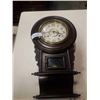 Image 3 : VINTAGE CHIME WALL CLOCK WITH KEY