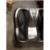 Image 2 : OSIM iSQUEEZ FOOT AND ANKLE MASSAGER