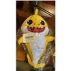 Image 2 : 3 NEW LIGHTS AND SOUND BABY SHARK PLUSH TOYS