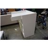 Image 5 : WHITE CHANGE TABLE WITH 4 DRAWERS
