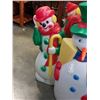 Image 3 : 2 SNOWMAN LIGHT UP CHRISTMAS LAWN ORNAMENTS