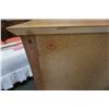Image 11 : MODERN 3 DRAWER DRESSER