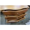 Image 9 : MODERN 3 DRAWER DRESSER