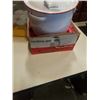 Image 5 : VINTAGE JEANNETTE FOOD PREP MACHINE WITH YOGURT MAKER AND ENAMEL POT