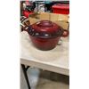 Image 2 : KITCHENAID POT WITH LID AND AMERICAN HARVEST DEHYDRATOR