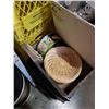 Image 2 : 3 BOXES OF TENSOR BANDAGES, MASKS AND MORE