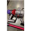 Image 2 : DYSON V10 MOTORHEAD CORDLESS VACUUM W/ ACCESSORIES AND CHARGER RETAIL $599 - TESTED AND WORKING