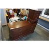 Image 1 : MODERN 6 DRAWER DRESSER WITH 2 DRAWER NIGHTSTAND