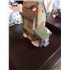 Image 13 : 8 CHRISTMAS HOUSE DECORATIONS