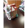 Image 17 : 8 CHRISTMAS HOUSE DECORATIONS