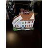 Image 19 : 8 CHRISTMAS HOUSE DECORATIONS