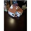 Image 22 : 8 CHRISTMAS HOUSE DECORATIONS