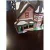 Image 26 : 8 CHRISTMAS HOUSE DECORATIONS