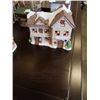 Image 6 : 8 CHRISTMAS HOUSE DECORATIONS