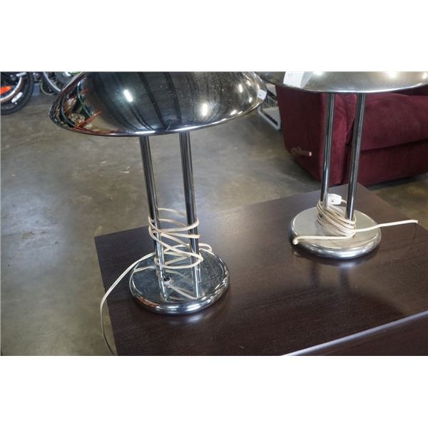 2 RETRO METAL TABLE LAMPS