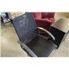 Image 2 : MESH BACK GAS LIFT OFFICE CHAIR