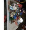 Image 1 : 4 TRAYS OF GLASSWARE, CUPS, KITCHEN ITEMS