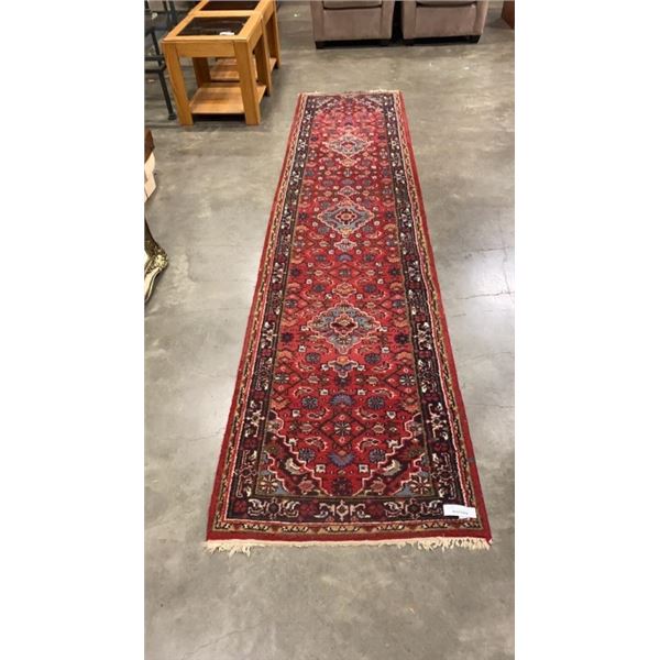 HAND MADE CARPET RUNNER - 130 X 31 INCHES