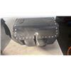 Image 2 : 2 LEATHER SADDLEBAGS