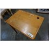 Image 2 : MAPLE STUDENTS DESK