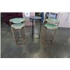 Image 2 : 5 SMALL ENDTABLES - 2 SETS OF 2 NESTING, ONE TILE TOP