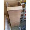 Image 2 : SPINNING DISPLAY RACK IN BOX