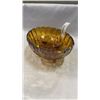 Image 7 : 2 CONCH SHELLS AND CARNIVAL GLASS FOOTED DISH
