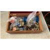 Image 2 : BIN OF JEWELRY AND COLLECTOR PLATES