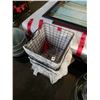 Image 2 : 14 NEW WIRE METAL BASKETS