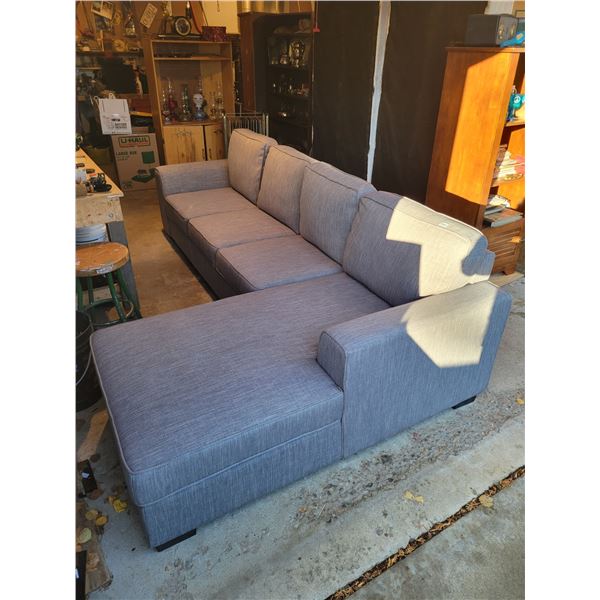 Large Gray Sectional (Like New)